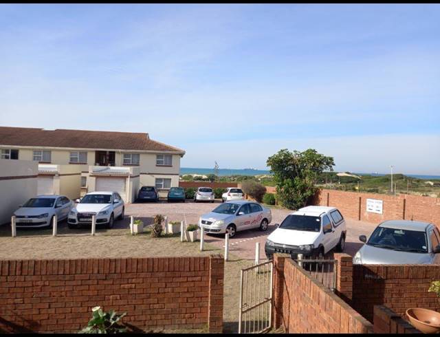 2 BEDROOM TOWNHOUSE RENTED IN BLUEWATER BAY